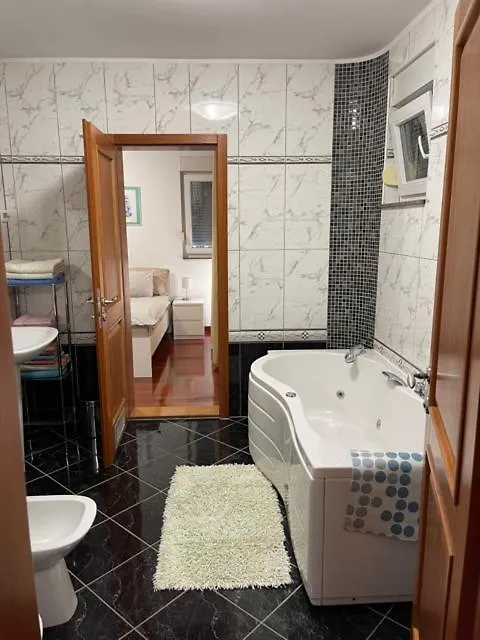 Apartment Adriana Opatija 0*,  Croacia