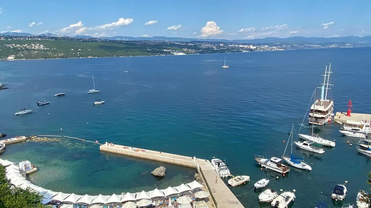 Apartment Adriana Opatija 0*,  Croacia
